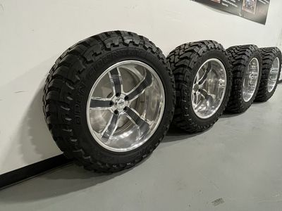 New Toyos 37-13.50-22s On BOZE Forged Wheels
