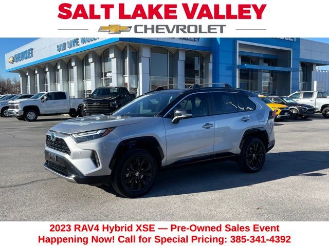 2023 Toyota RAV4 XSE