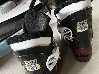 Kids Skis And Boots