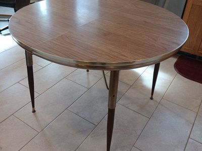 Mid Century, Retro, Vintage Dining Table, 2 leaves