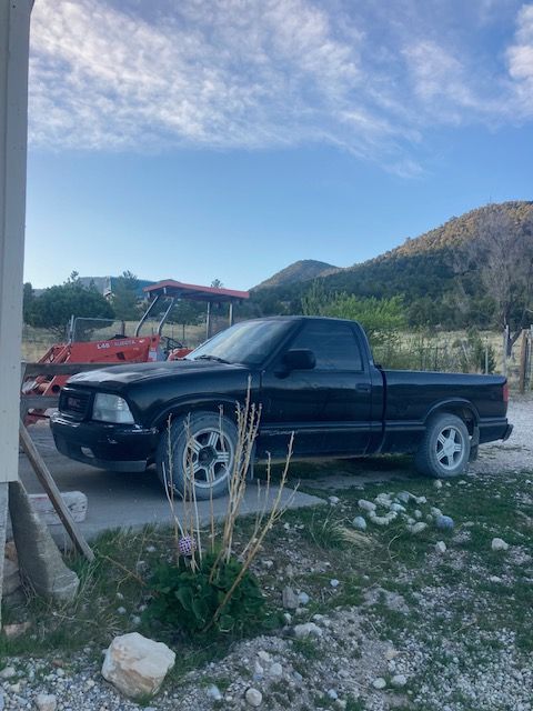 1999 GMC Sonoma SLS Sport