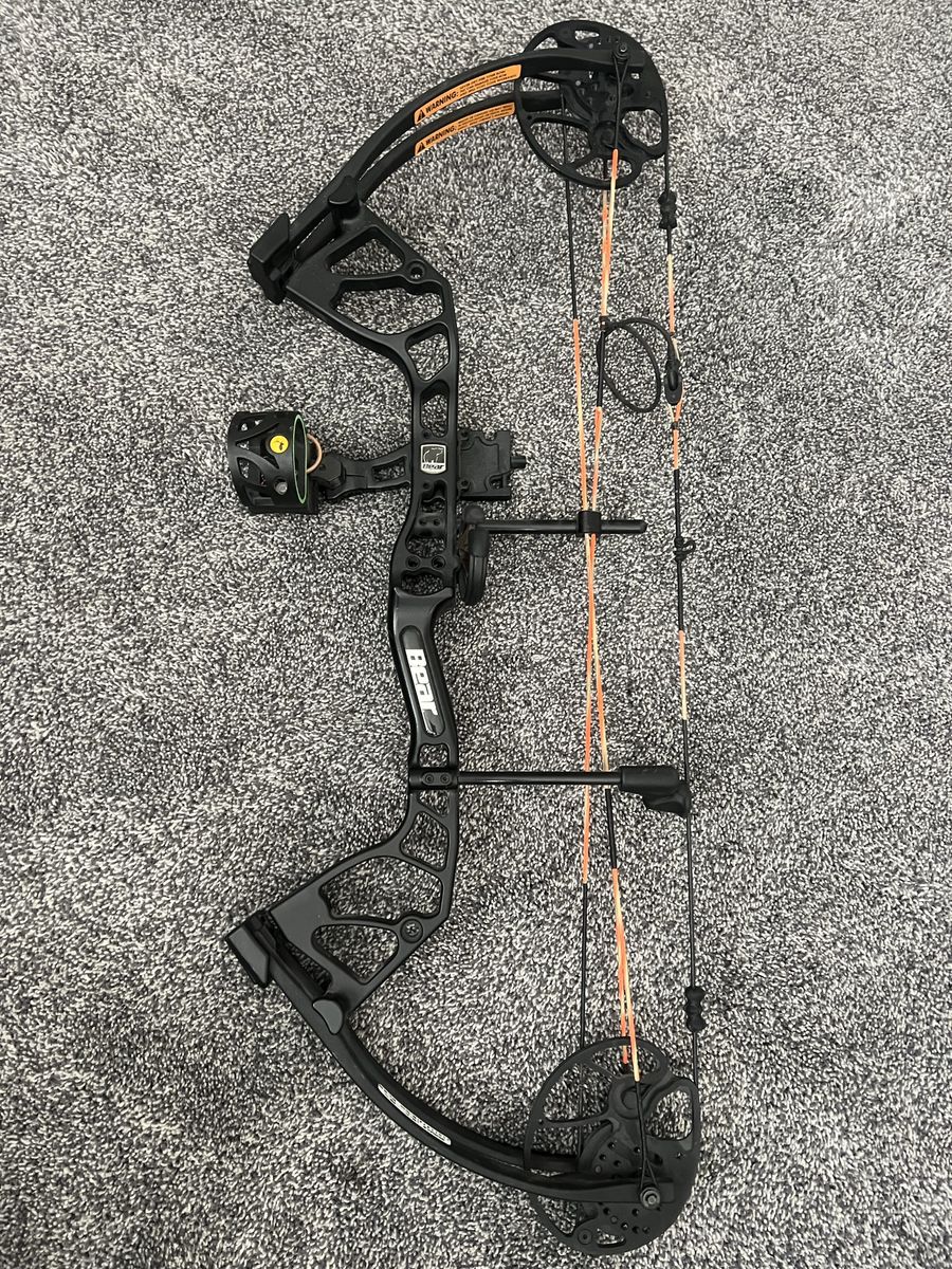 Bear royale youth bow