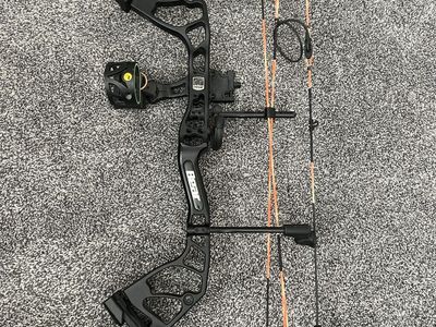 Bear royale youth bow