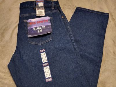 **NEW MEN'S 40WX30L JEANS**