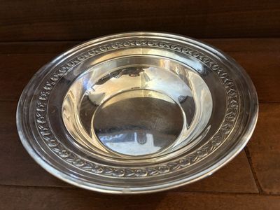 Vintage Reed & Barton Silverplate Bowl w/ Flowers
