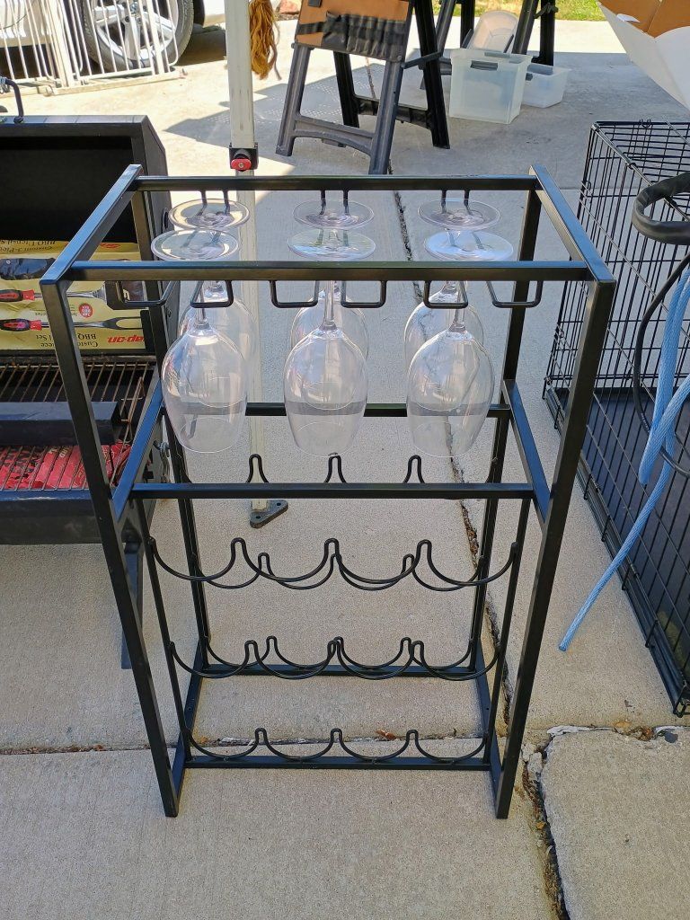 Metal Wine Rack with Plastic Wine Stem Glasses
