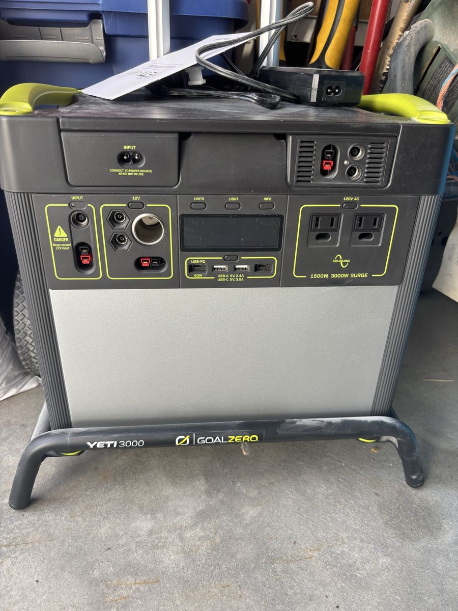 Yeti 3000 Goal Zero Portable Lithium Battery