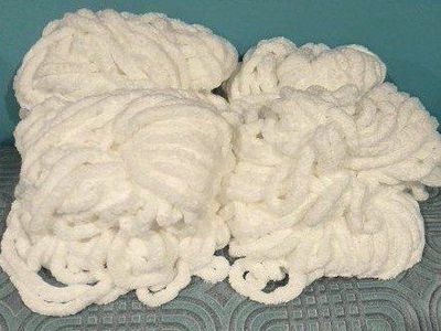 Chunky Yarn Multiple Colors $4 ea.
