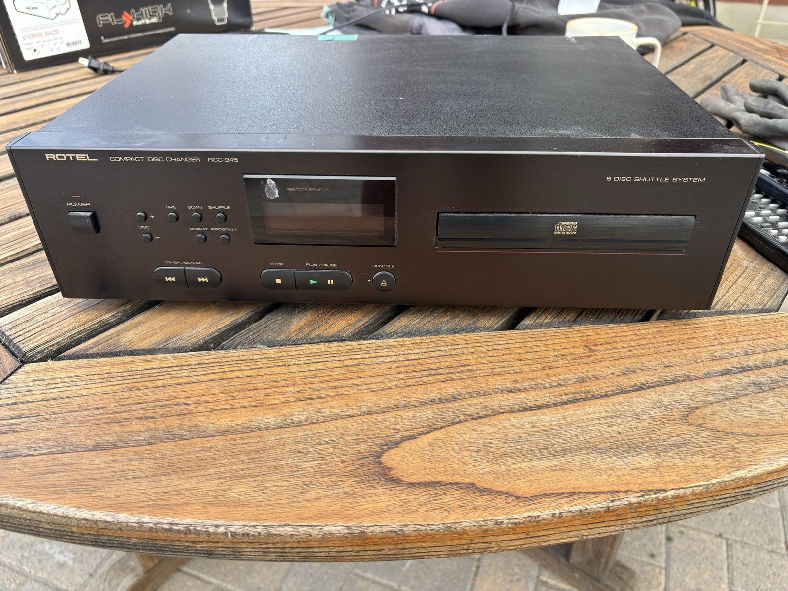 Stereo system equipment