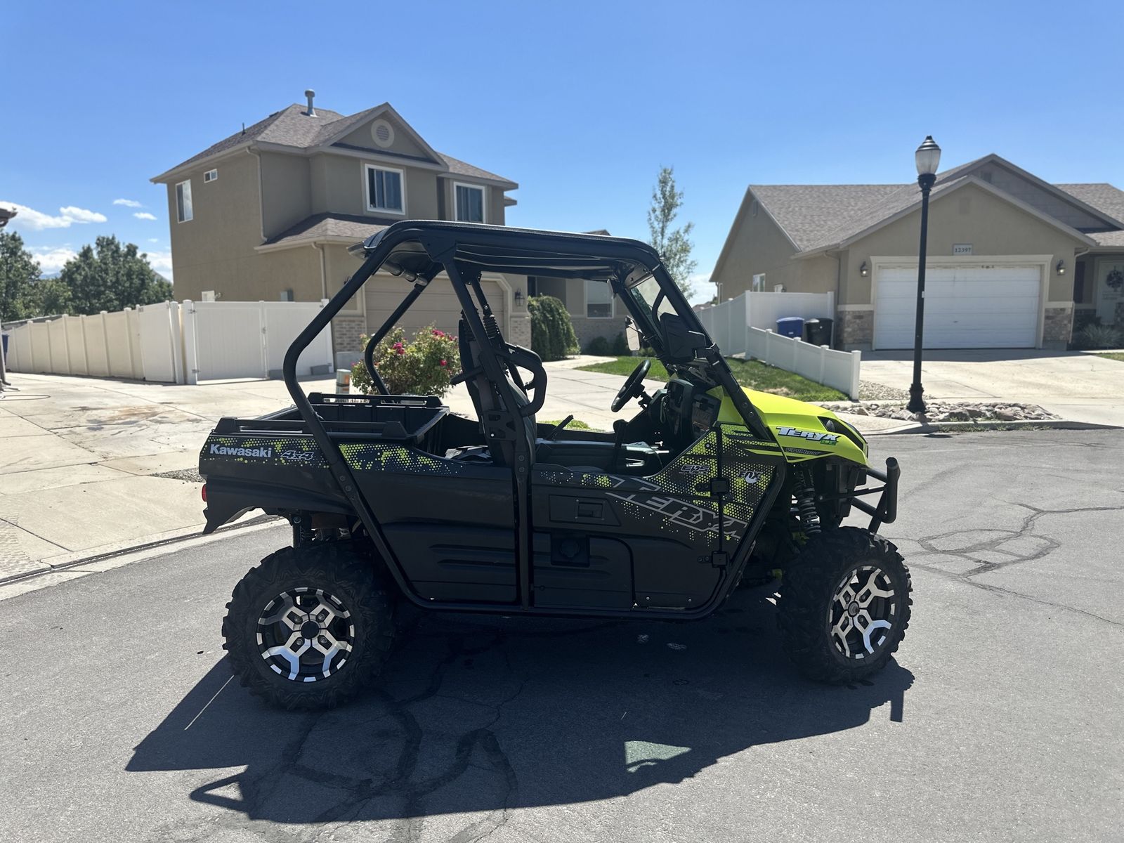 2021 Kawasaki Teryx LE V-Twin 800 UTV - Lime Green/Black - 1,587 Miles