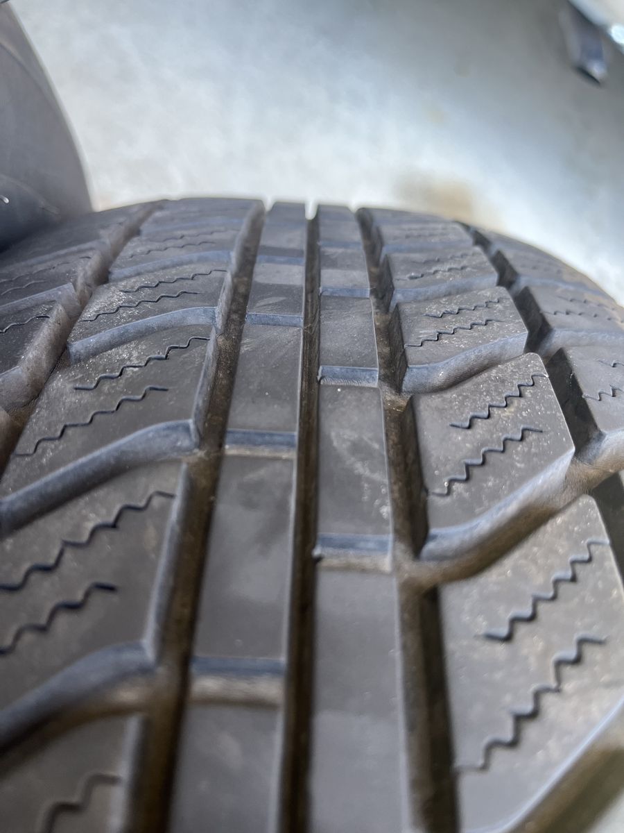 Set of four P235/75R15 tires
