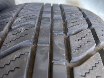 Set of four P235/75R15 tires