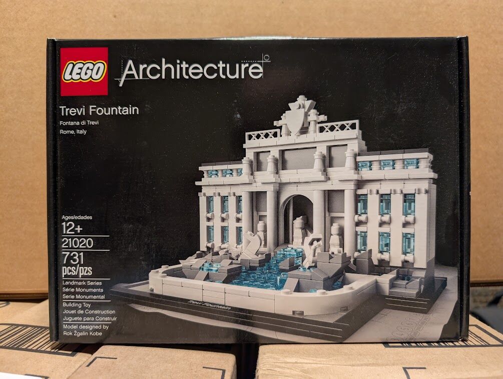 New sealed lego 21020
