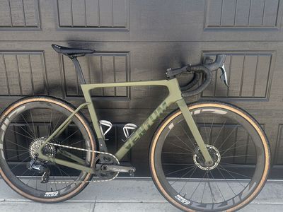 Ventum GS1 size Medium (54)