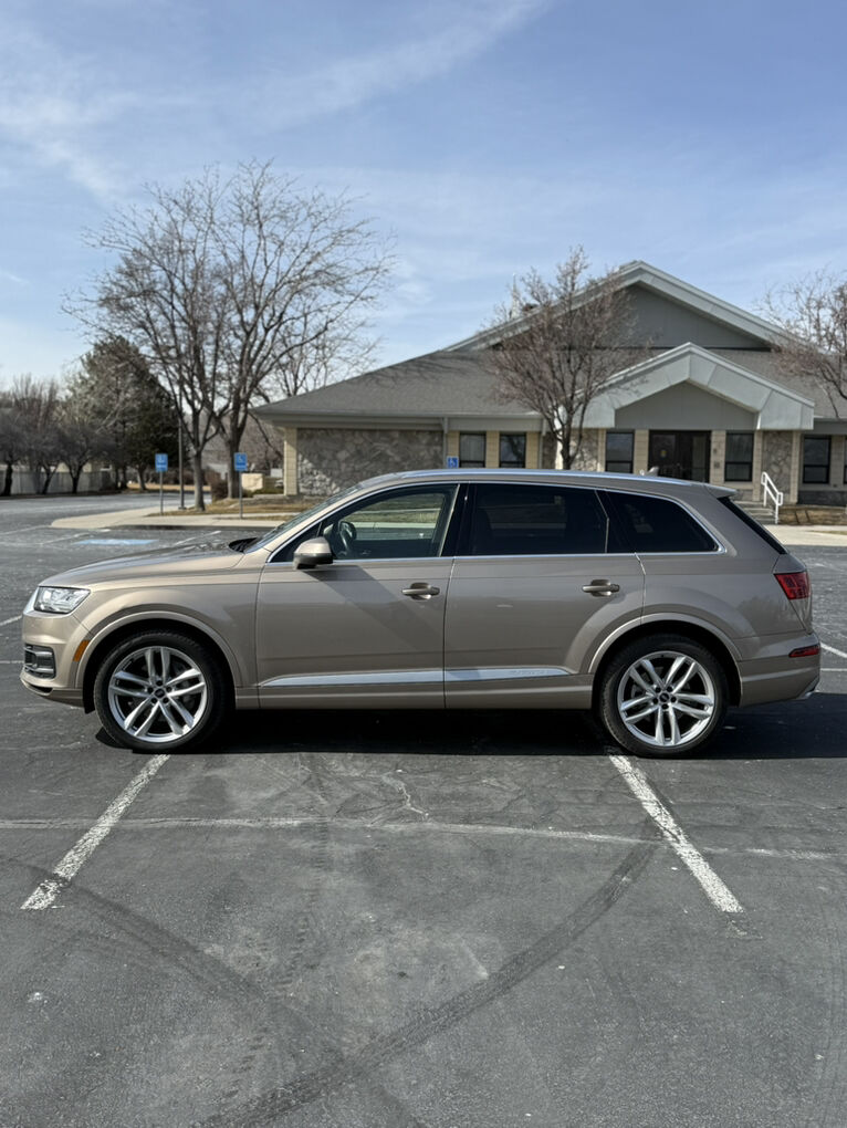 2018 Audi Q7 Prestige