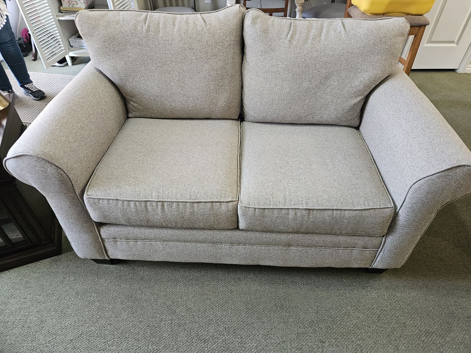 Main image 2