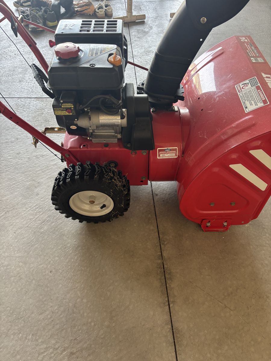 Troy Bilt Snow Blower
