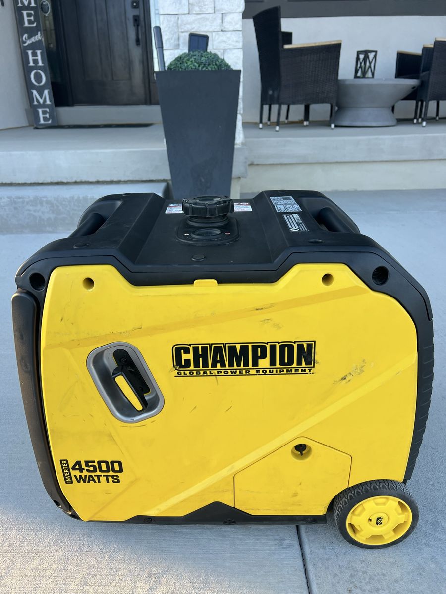 Champion 4500-Watt Inverter Portable Generator - Reliable Power for Home & Outdoors