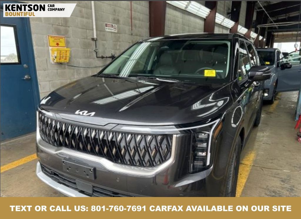 2025 Kia Carnival LXS