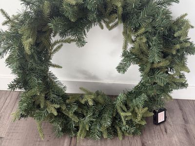 XL Artificial Evergreen Holiday Wreath with battery operated lights