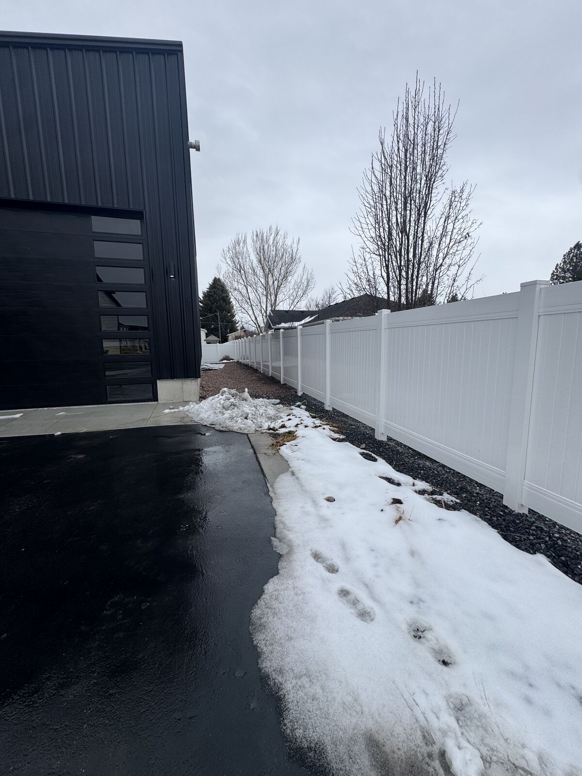 Fence installation and repair