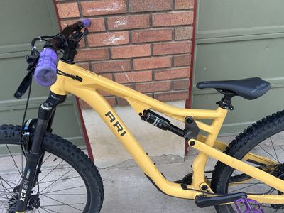 Fezzari Cascade Peak Comp 29er Large Full Suspension Mountain Bike - Tubeless & Dropper Post