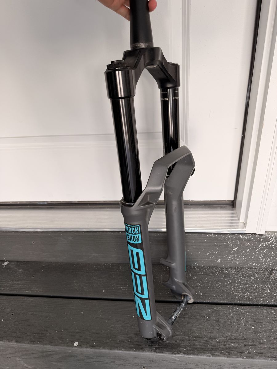 RockShox ZEB Ultimate MTB Fork - Charger 2.1 RC2 Damper, DebonAir, 29", Gray/Blue
