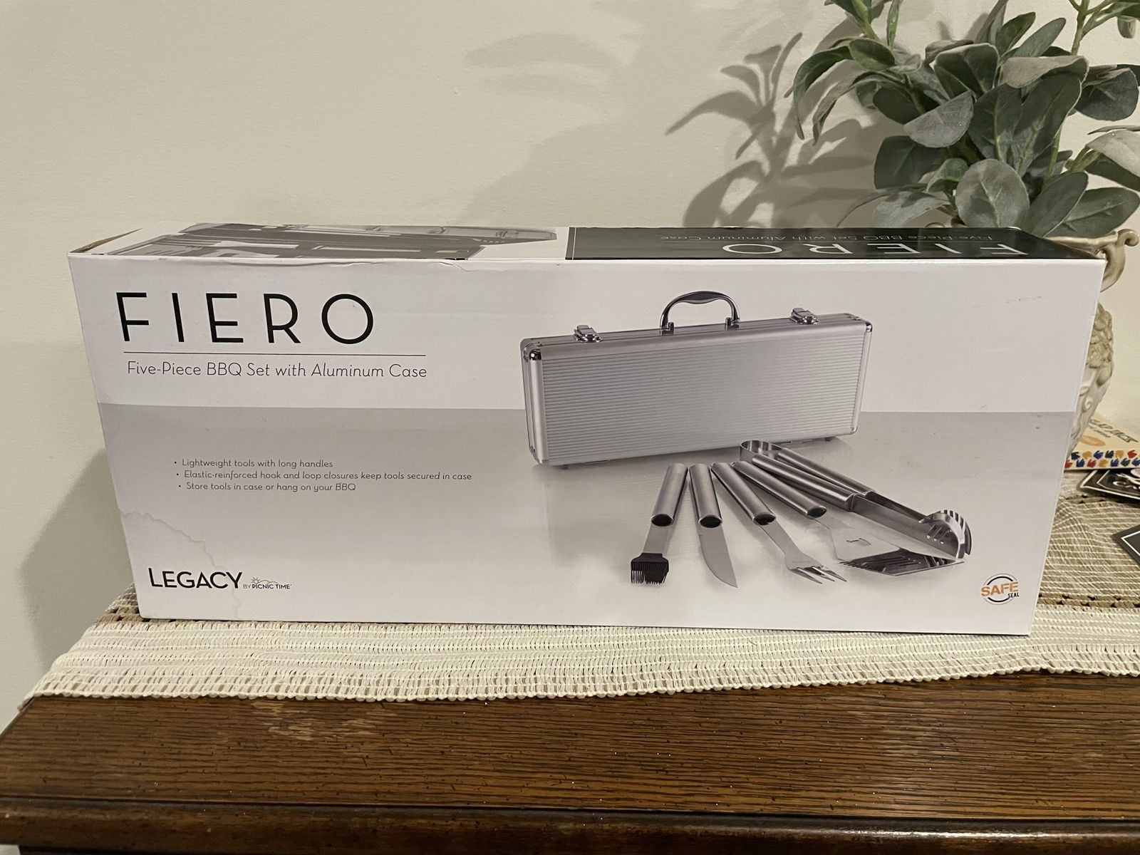 BRAND NEW 5-Piece BBQ Grill Set - Aluminum Case -