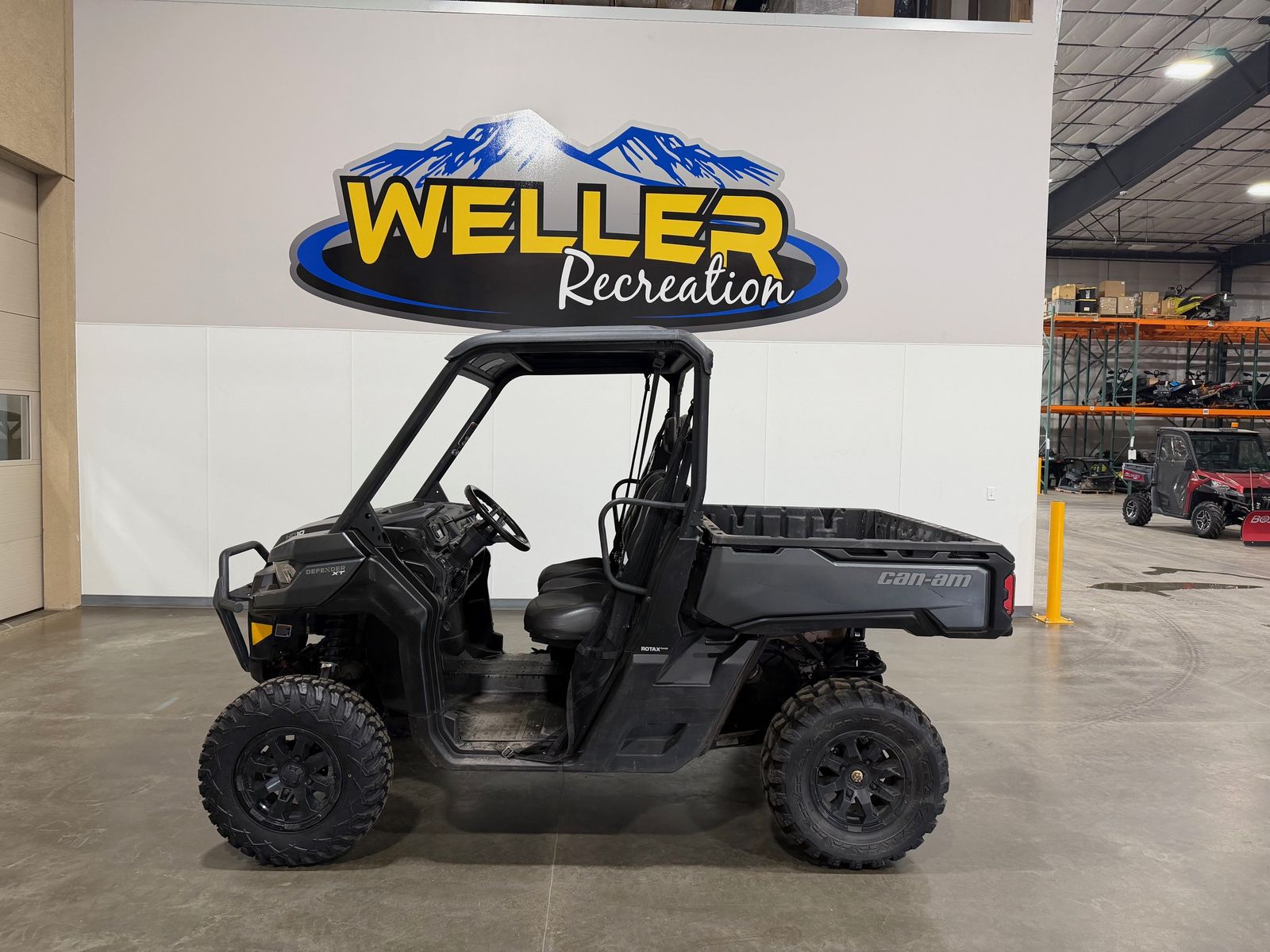 2023 Can-Am Defender XT HD10     Gray