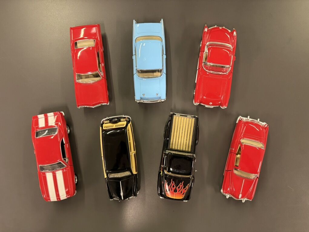 5 Inch Pull Back Cars! Lot of 7.