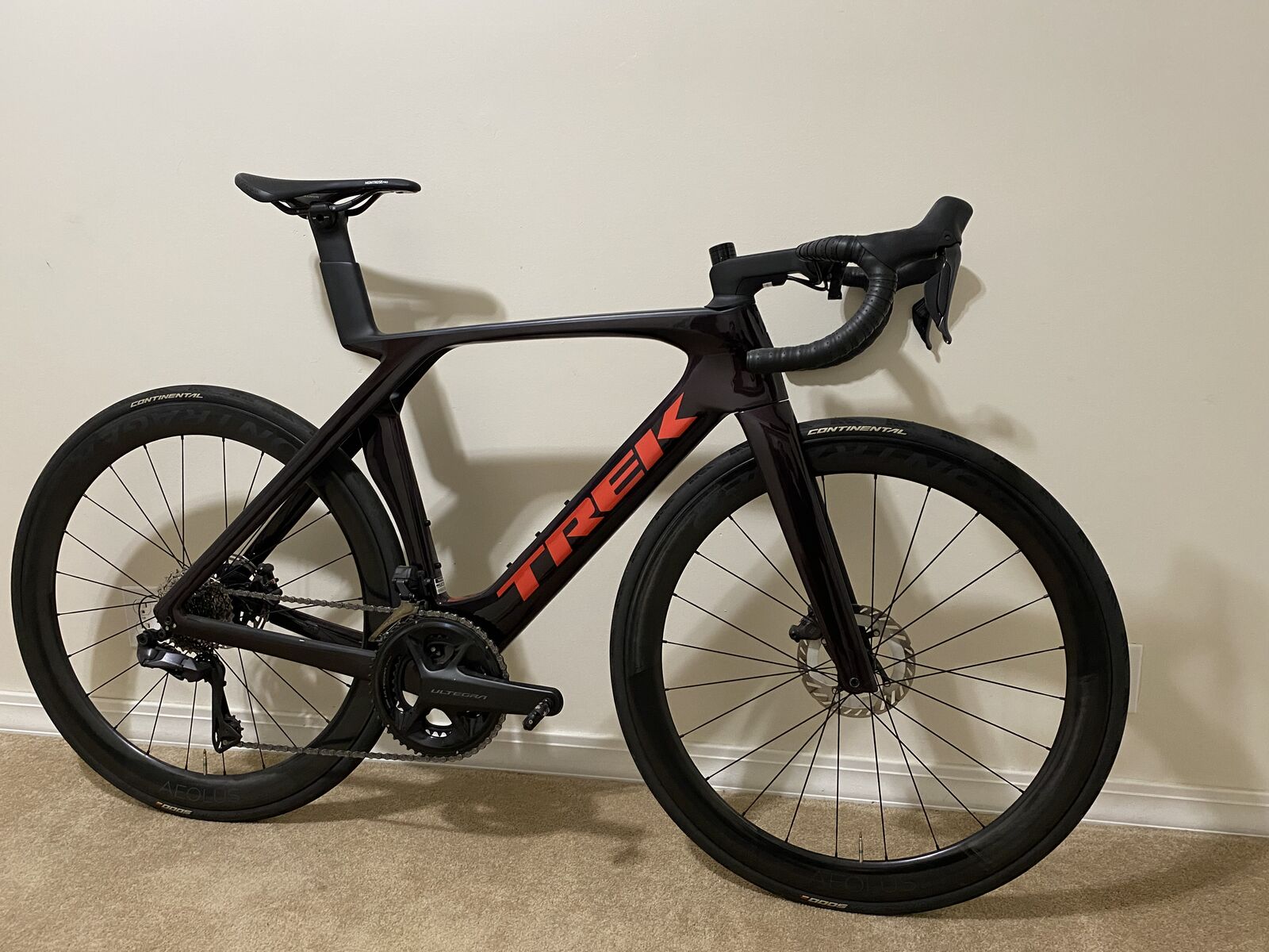 Trek Madone SL7 56 RSL wheels