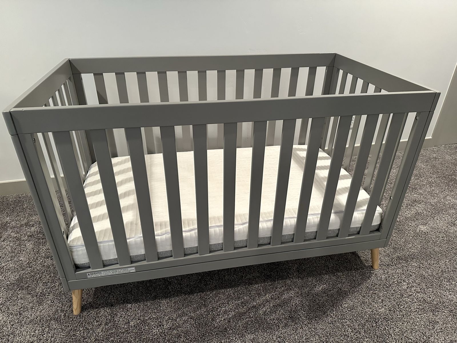 Delta Children Essex 4-in-1 Crib and Graco Mattress