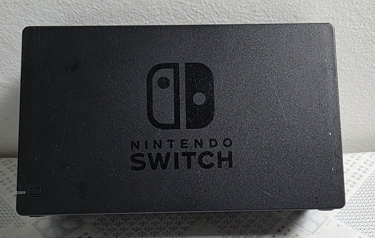 Official Nintendo Switch Docking Station - Black TV Dock