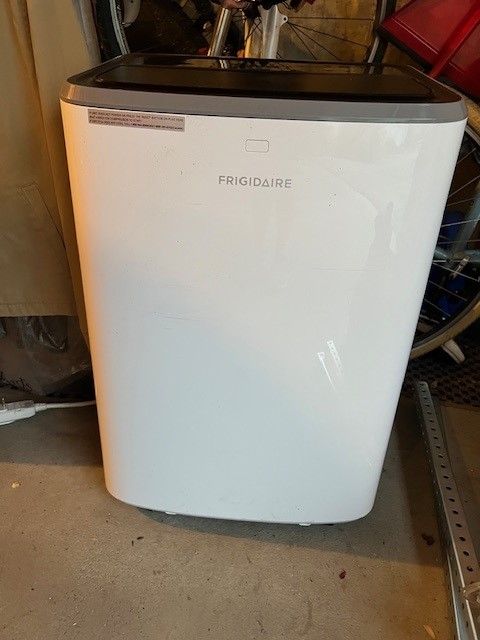 Frigidaire 3-in 1 Portable Room Air Conditioner