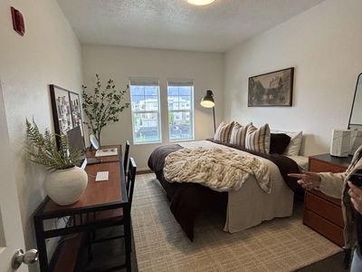 Girls only lease for sell at Wolverine Crossing!