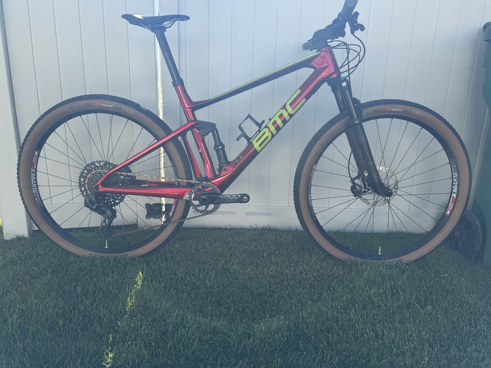 BMC Fourstroke 01 ONE Mountain Bike, Full Suspension, Red/Lime, SRAM XX1 AXS, Fox Factory, Size Lage