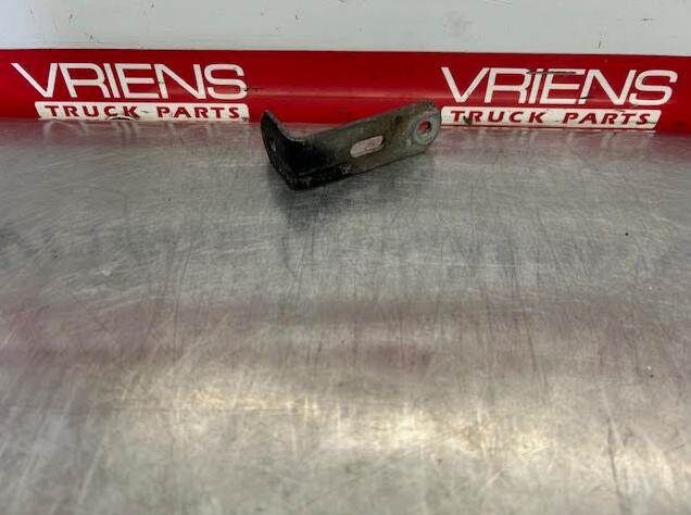 Freightliner Bracket