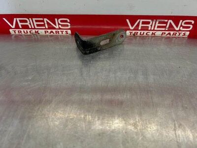 Freightliner Bracket