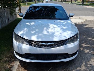 2015 Chrysler 200 S