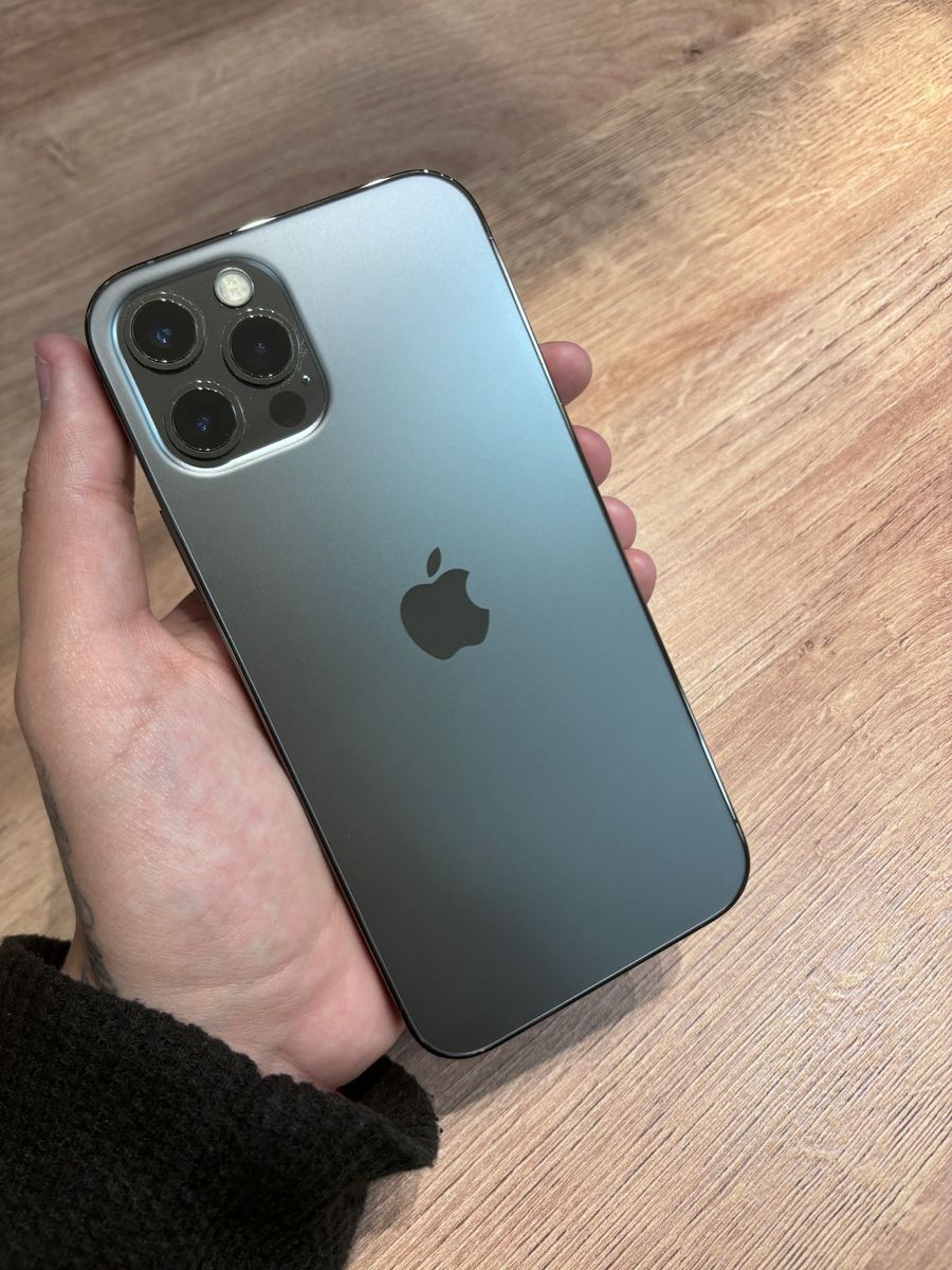 Iphone 12 PRO -128GB - Unlocked