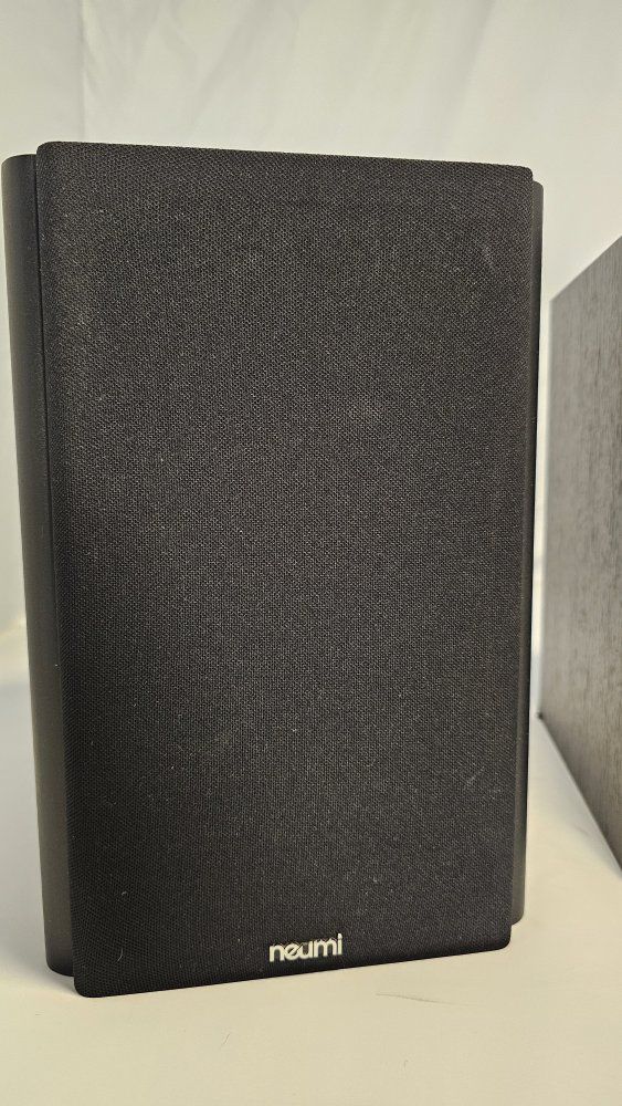 Main image 4