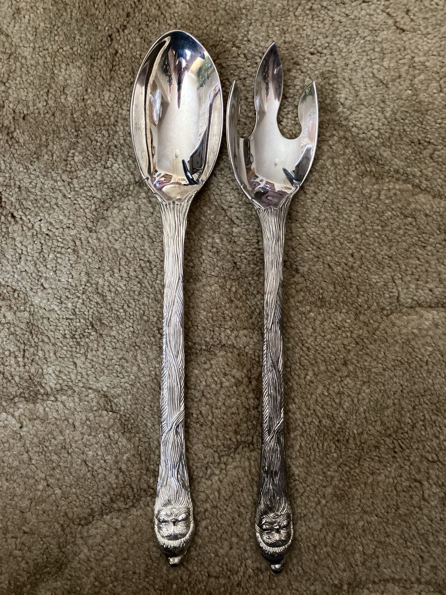 Ex Cond Silver Plated Santa Spoon and Fork set.