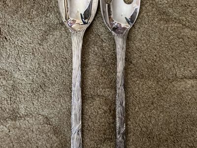 Ex Cond Silver Plated Santa Spoon and Fork set.