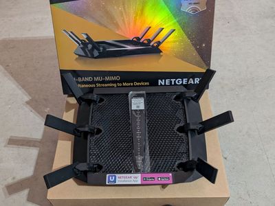 Netgear Nighthawk X6S AC4000 Tri-band Mu-Mimo WiFi Router R8000P-100NAS