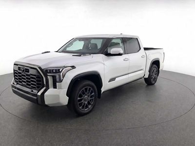 2022 Toyota Tundra Platinum HV