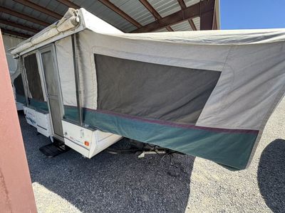 Mint Coleman royale King Bed- Screen Room