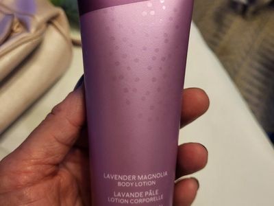 Mary Kay Lavender Magnolia Body Lotion, 4.0 fl oz / 118 ml - New Sealed