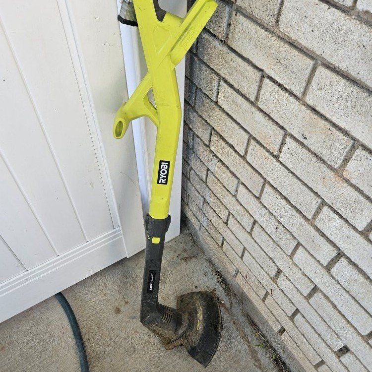 Ryobi weed eater