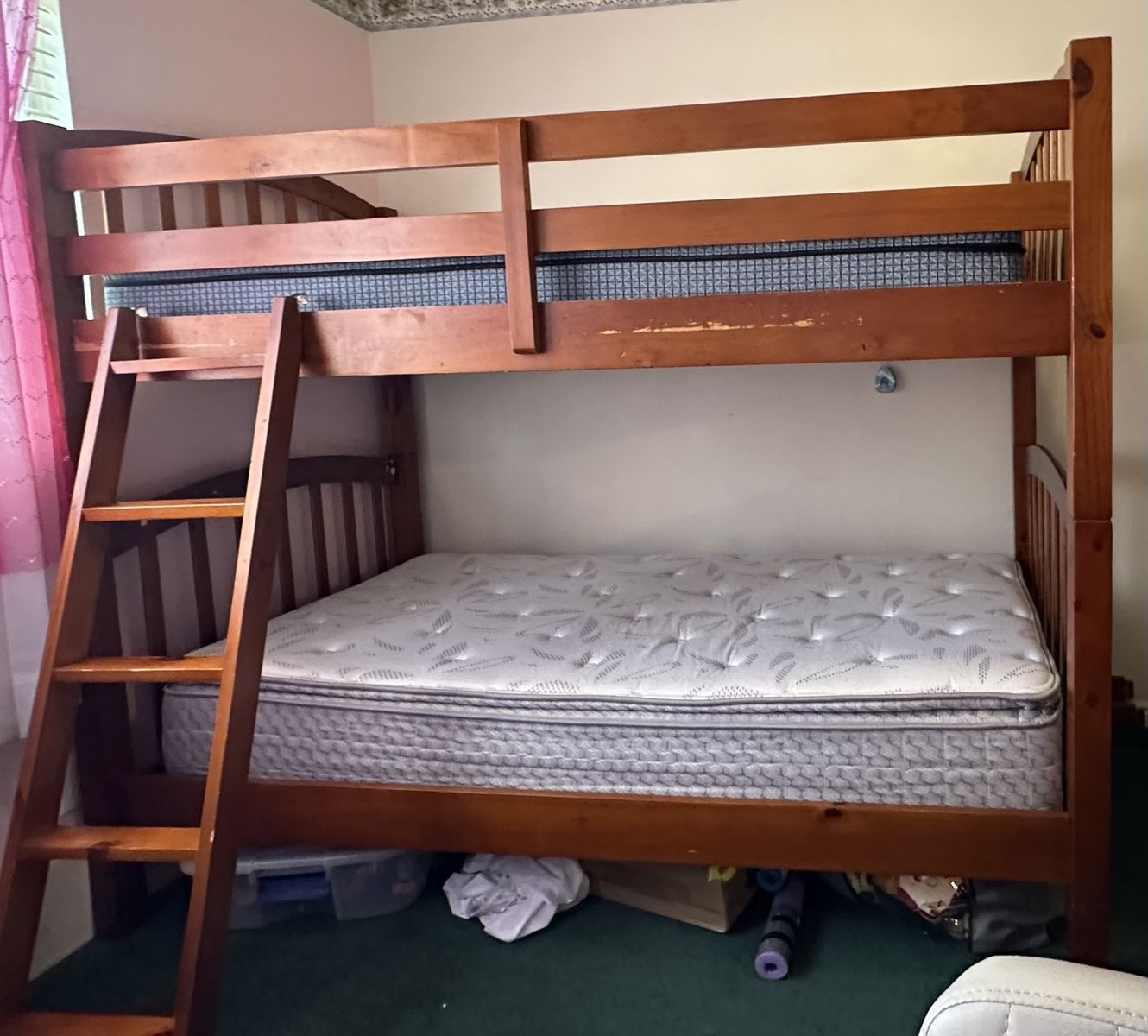 Solid wood bunkbed