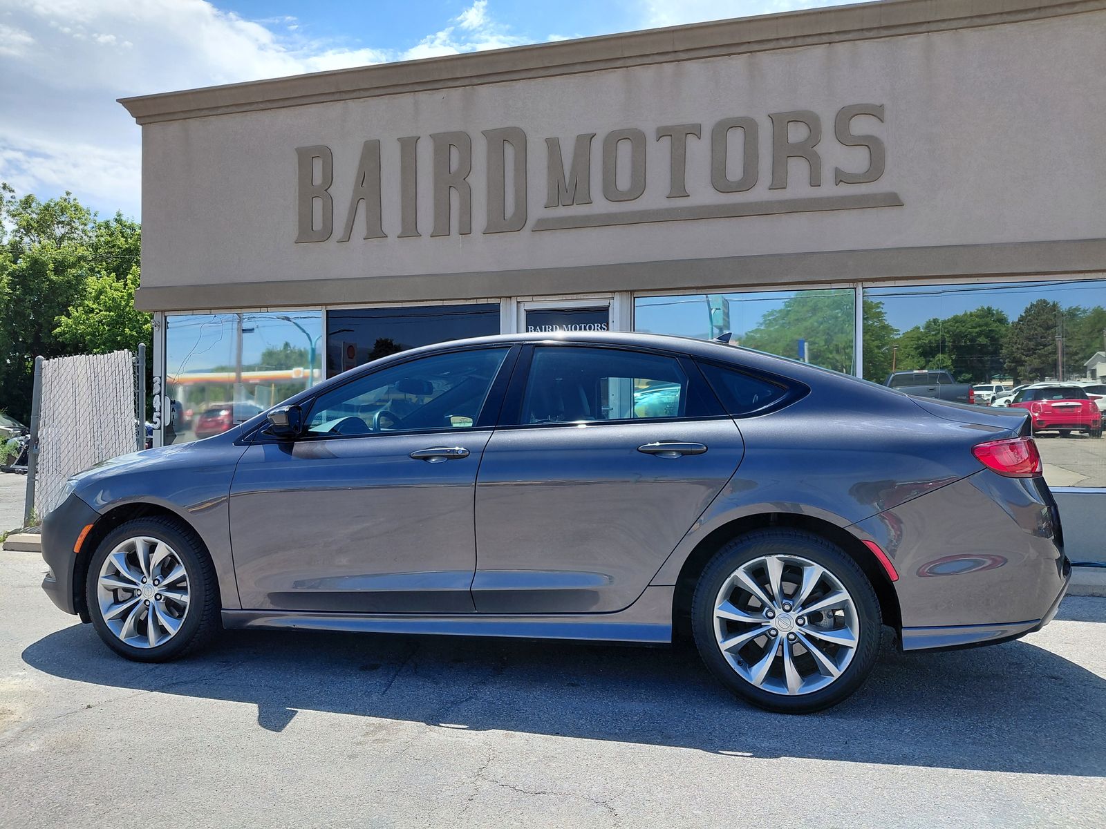 2015 Chrysler 200 S